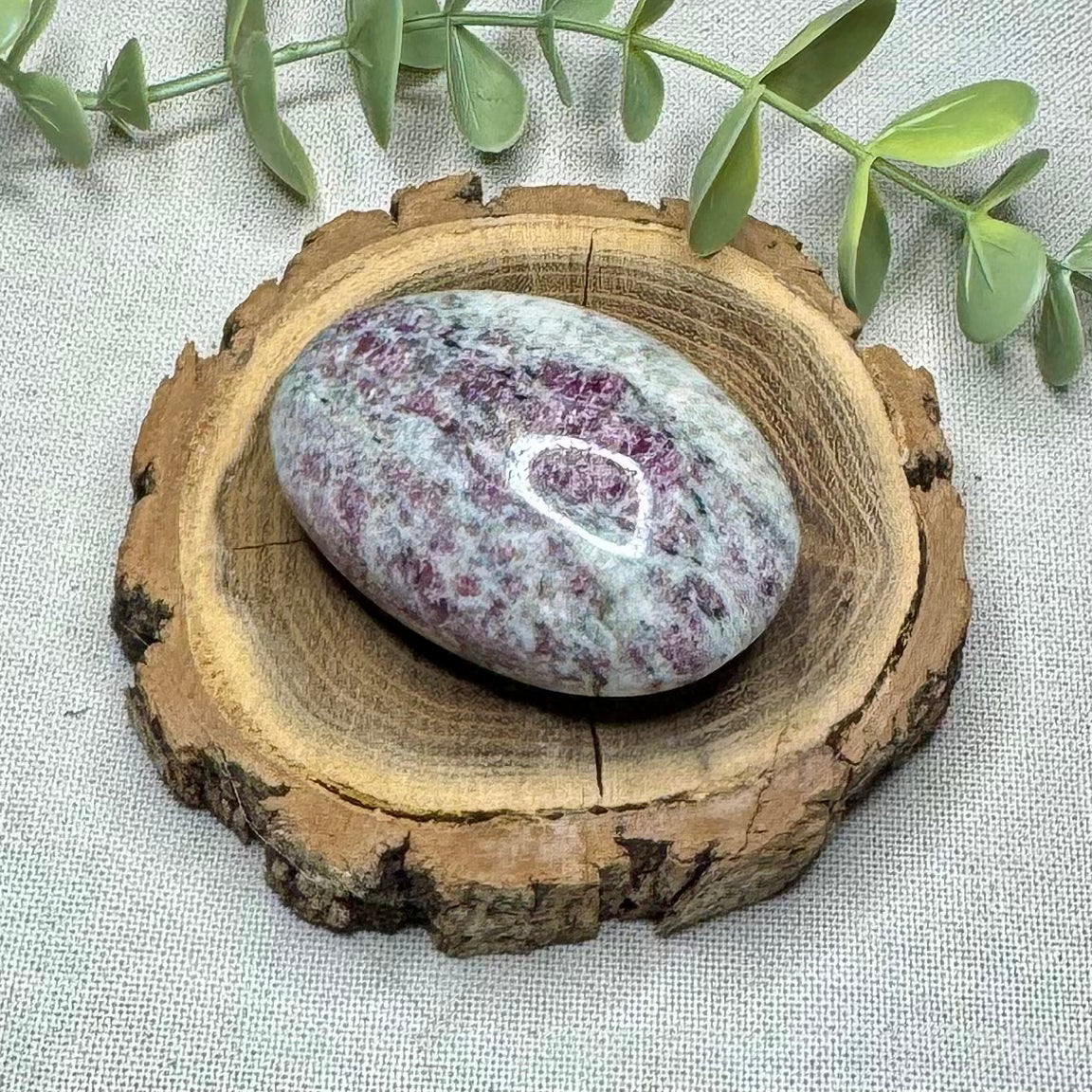 TOURMALINE ROSE OU RUBELLITE - A - Madagascar - Galet