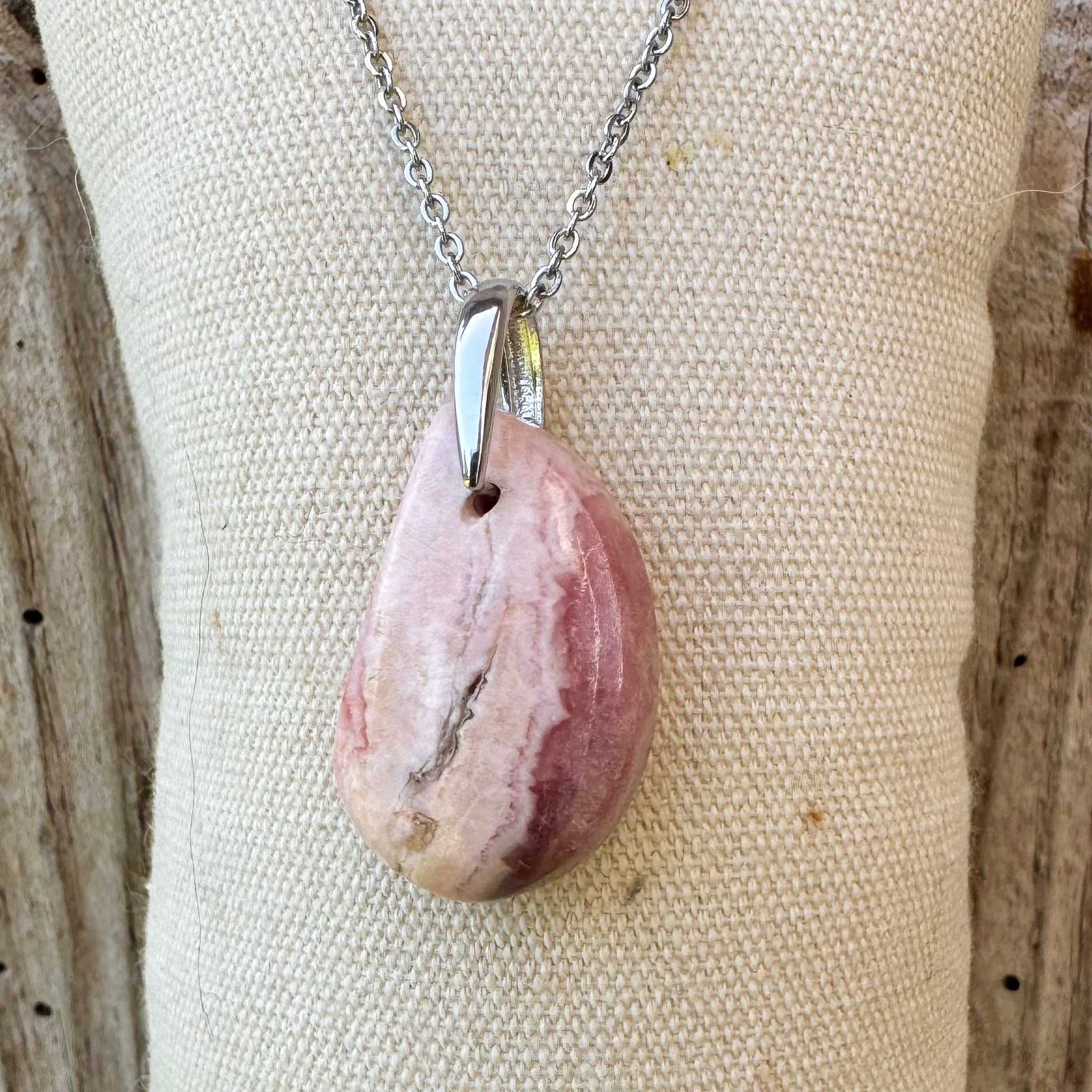 PENDENTIF RHODOCHROSITE - Argentine - Bélière argent 925 - Chaine acier inoxydable ou cordon cuir