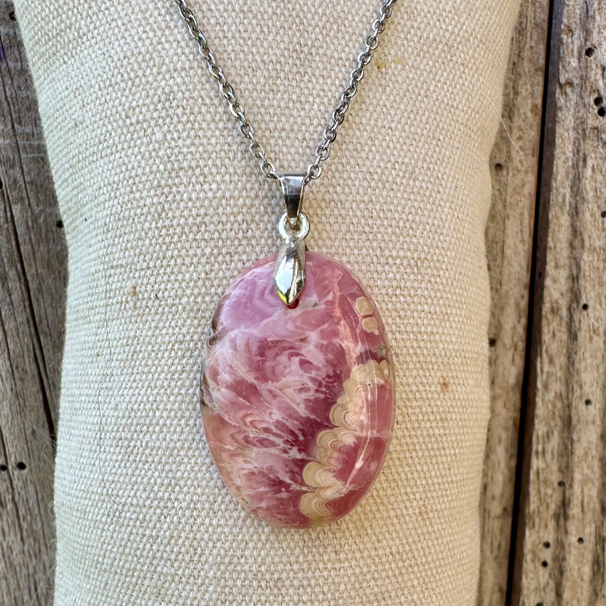 PENDENTIF RHODOCHROSITE - Argentine - Bélière argent 925 - Chaine acier inoxydable ou cordon cuir