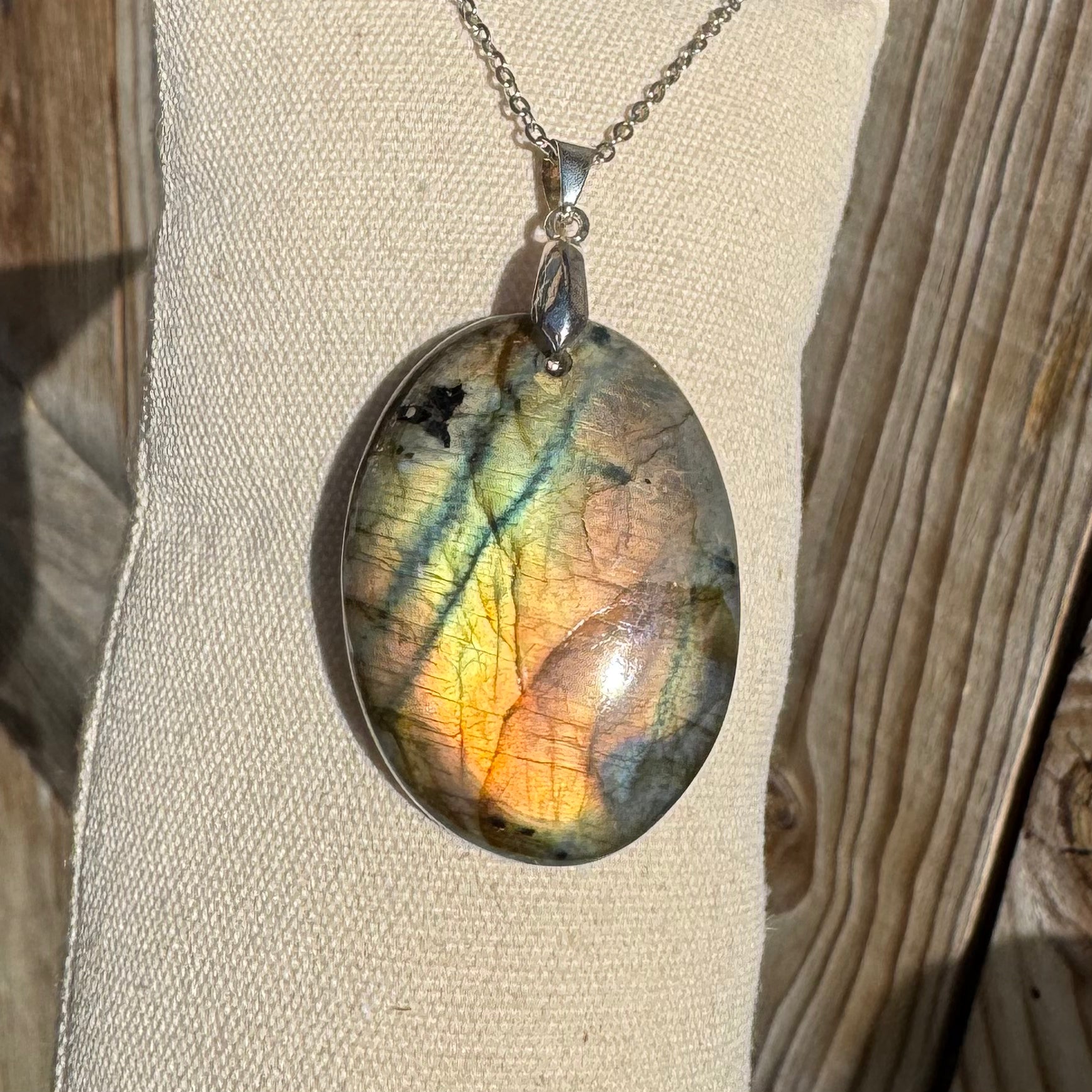 PENDENTIF LABRADORITE - Madagascar - Bélière argent925 - Chaine acier inoxydable ou cordon cuir