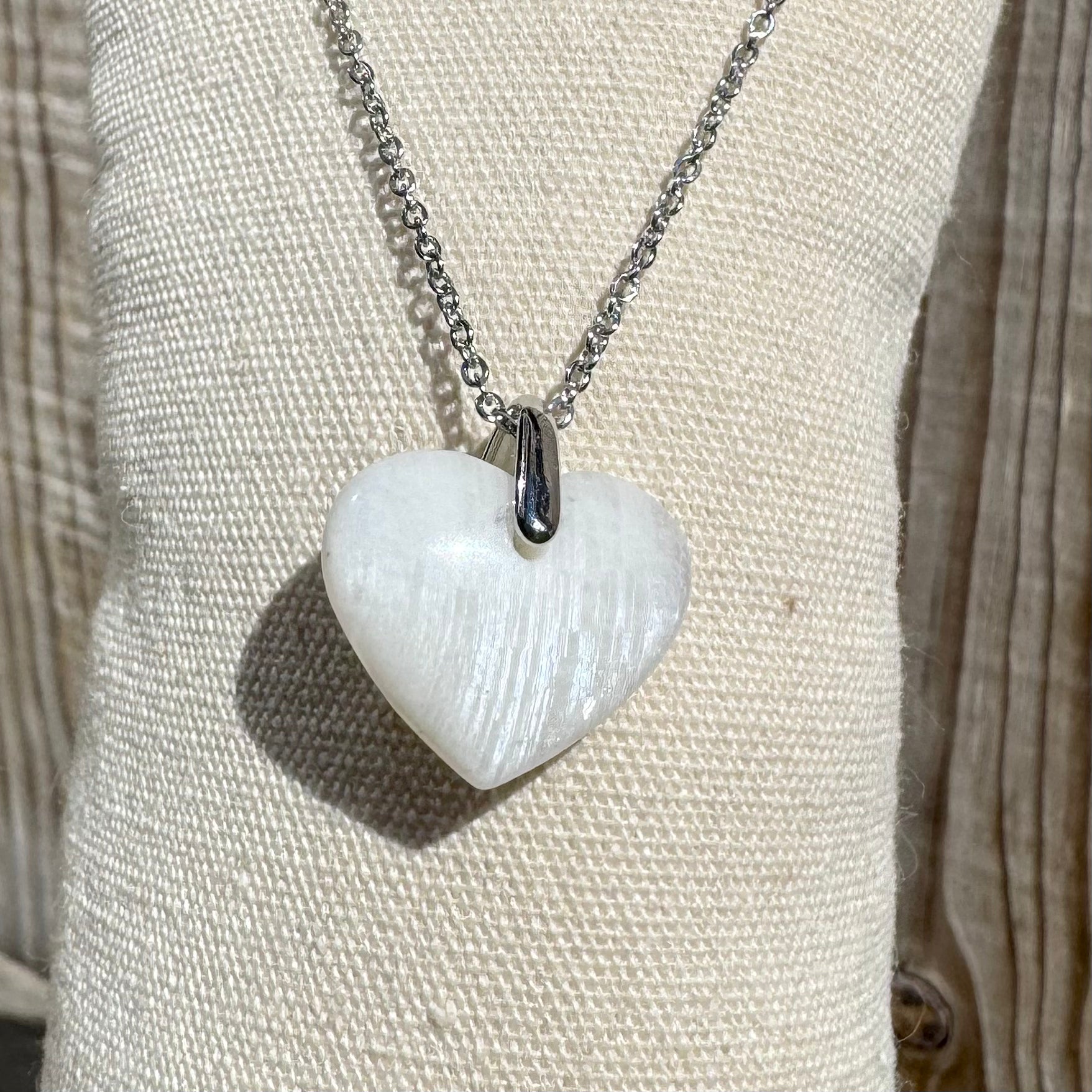 PENDENTIF PIERRE DE LUNE - Bélière acier inoxydable - Chaine acier inoxydable ou cordon cuir