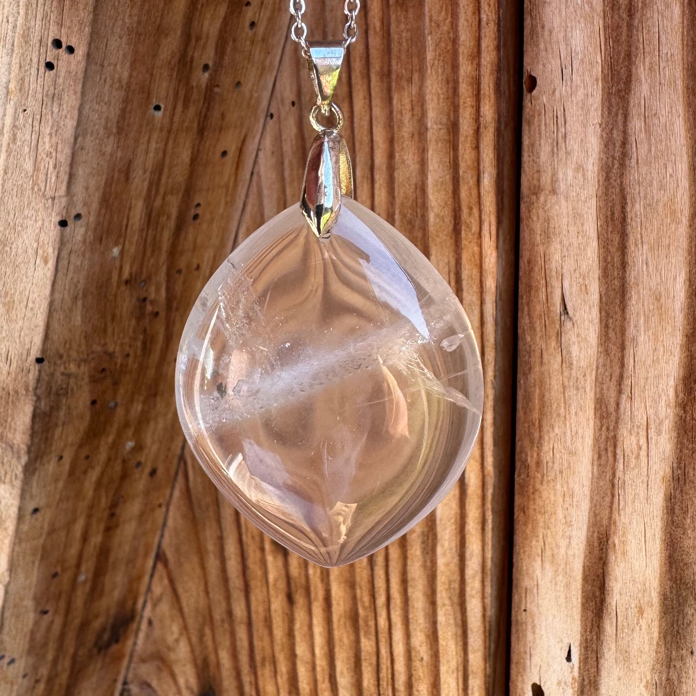 PENDENTIF CRISTAL DE ROCHE - Bélière argent925 - Chaine acier inoxydable ou cordon cuir