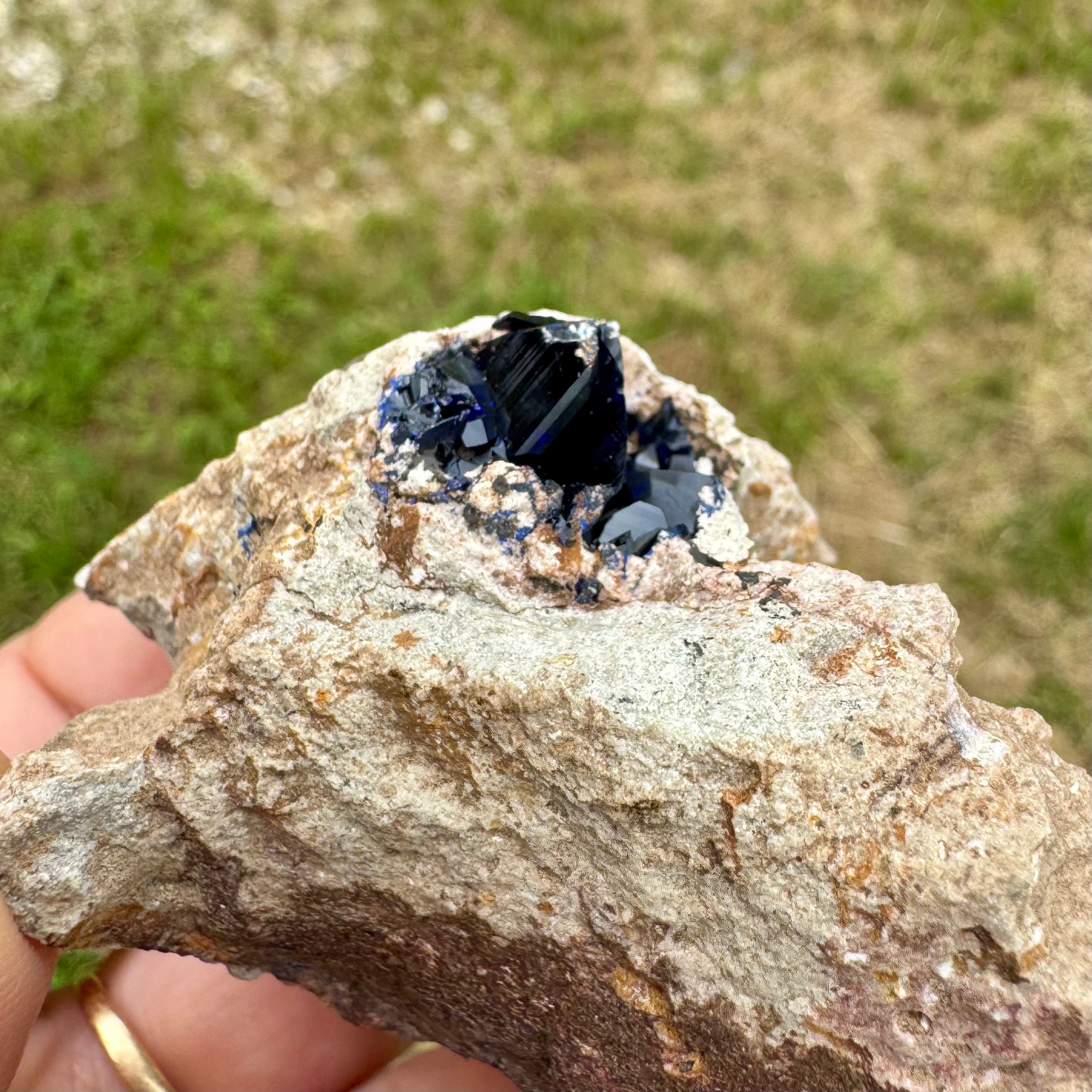 AZURITE DE KEROUCHEN - MAROC- Pierre brute - Etiquement sourcée dans une petite exploitation à Boumia au Maroc