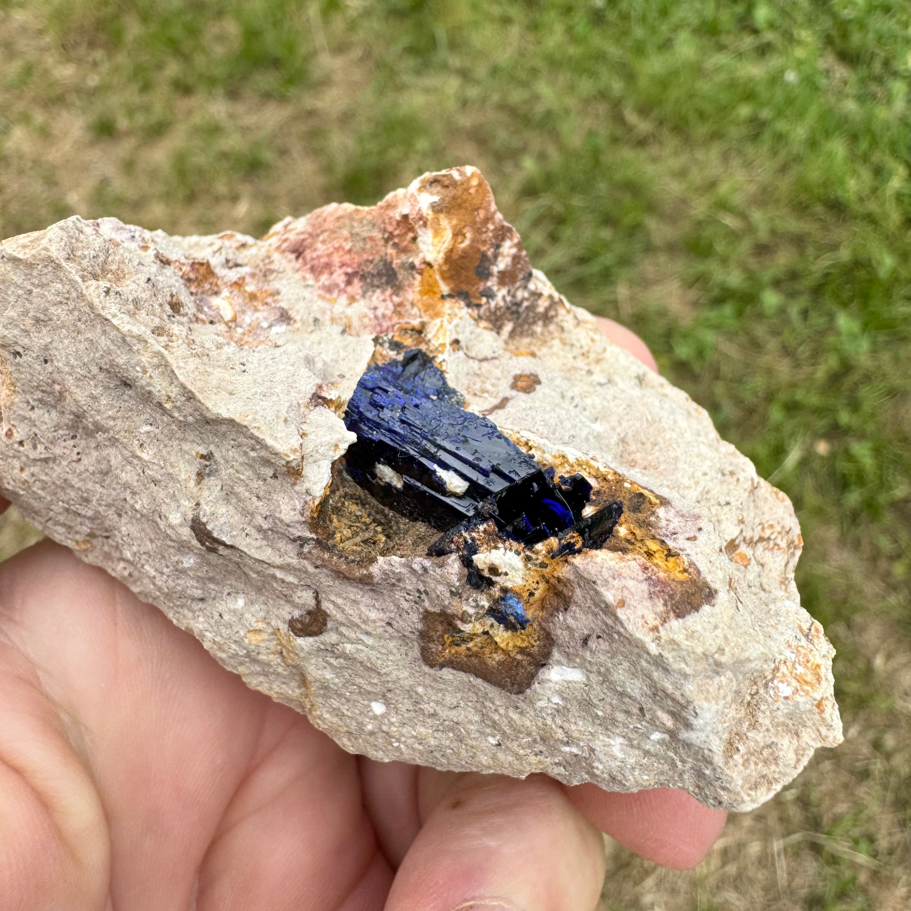 AZURITE DE KEROUCHEN - MAROC- Pierre brute - Etiquement sourcée dans une petite exploitation à Boumia au Maroc
