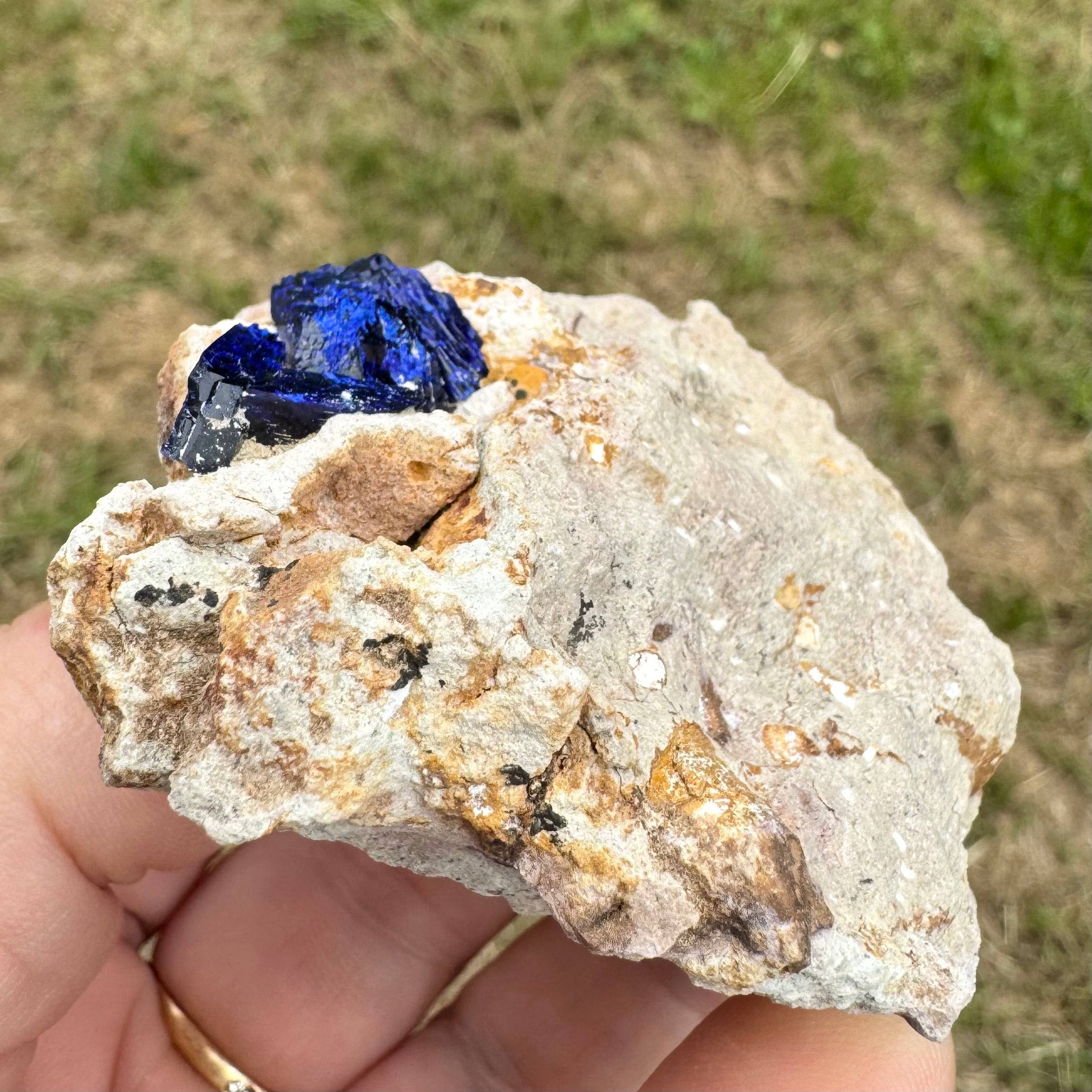 AZURITE DE KEROUCHEN - MAROC- Pierre brute - Etiquement sourcée dans une petite exploitation à Boumia au Maroc