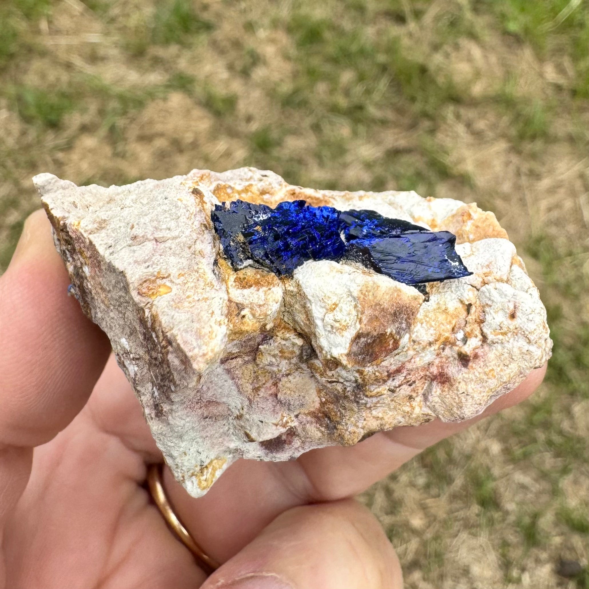 AZURITE DE KEROUCHEN - MAROC- Pierre brute - Etiquement sourcée dans une petite exploitation à Boumia au Maroc