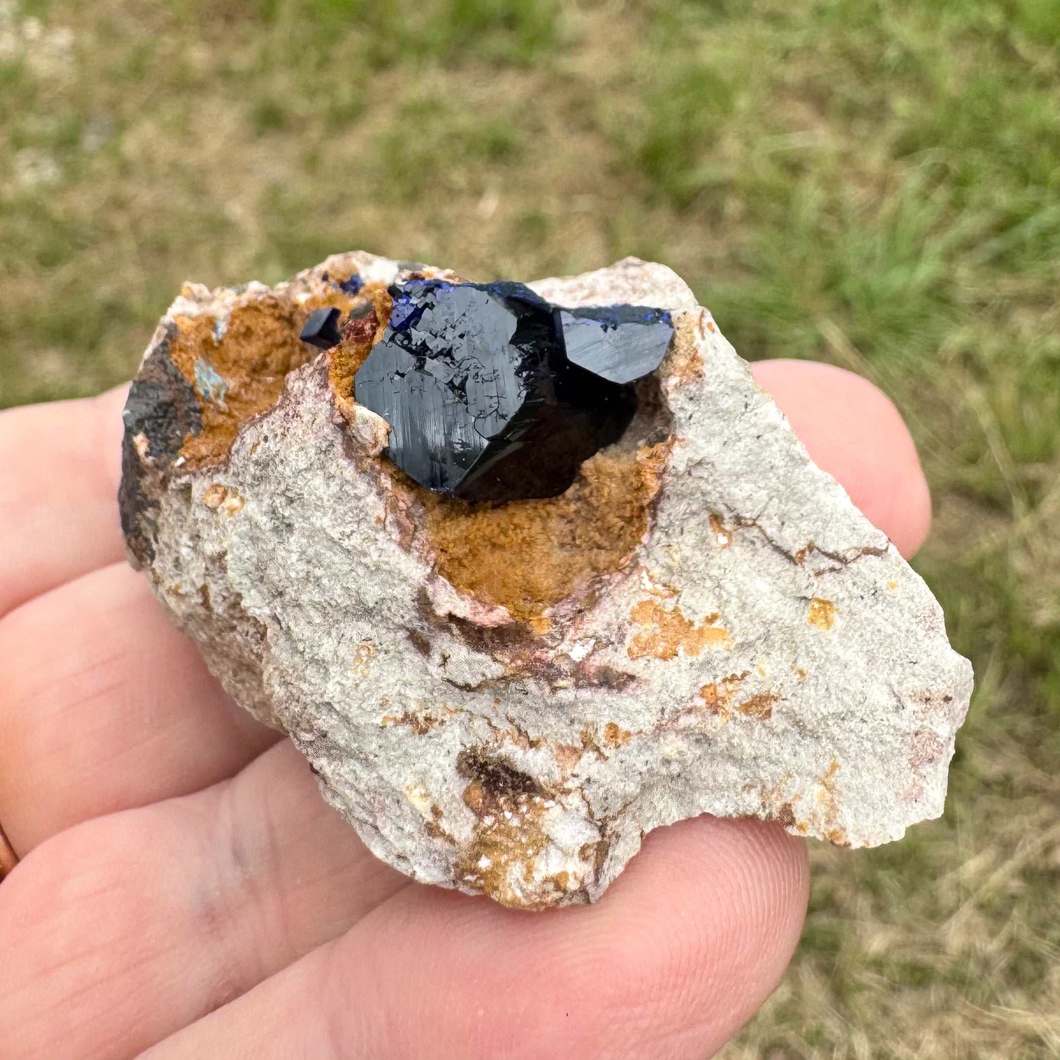 AZURITE DE KEROUCHEN - MAROC- Pierre brute - Etiquement sourcée dans une petite exploitation à Boumia au Maroc