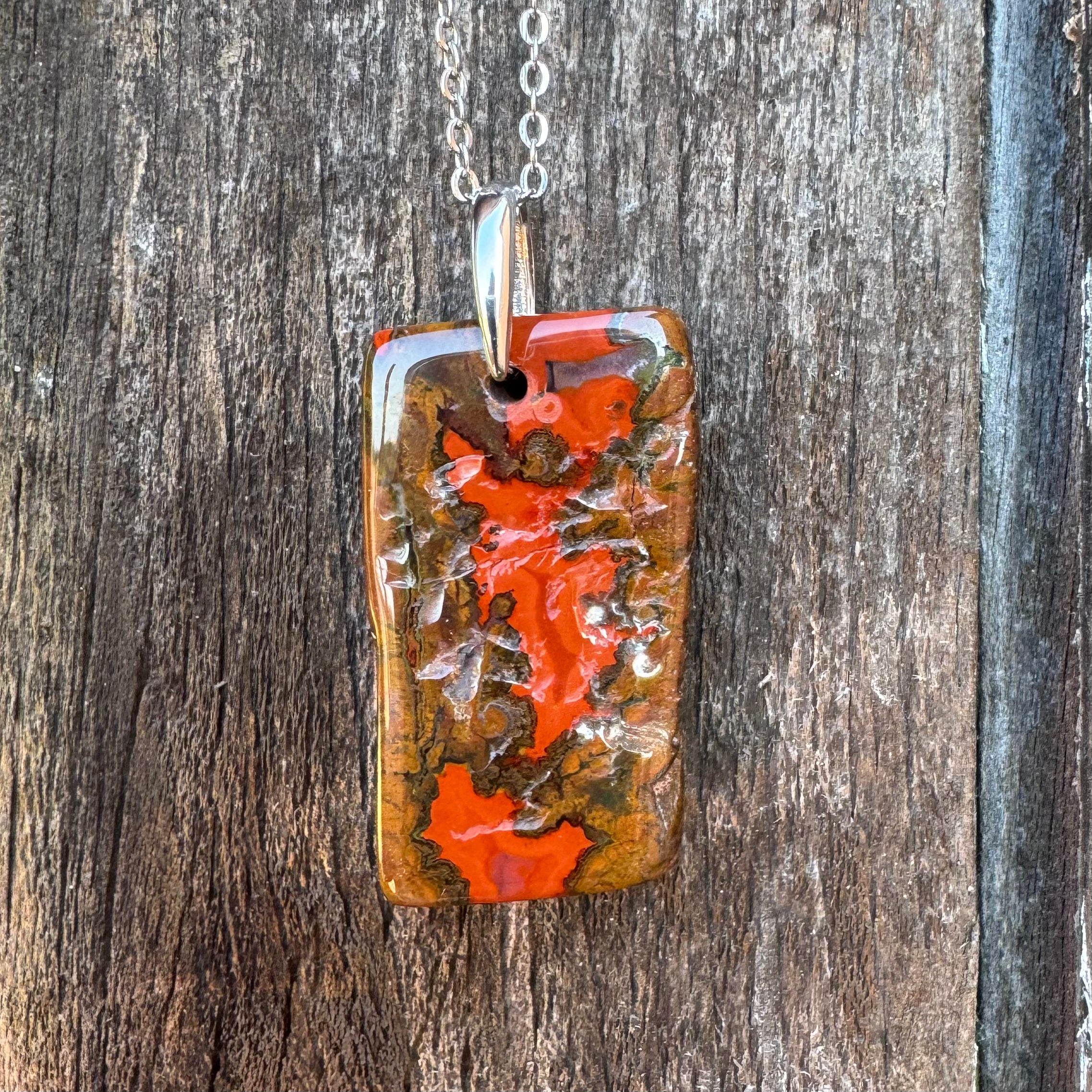 PENDENTIF AGATE HÉMATOÏDE - Maroc - Bélière argent925 - Chaine acier inoxydable