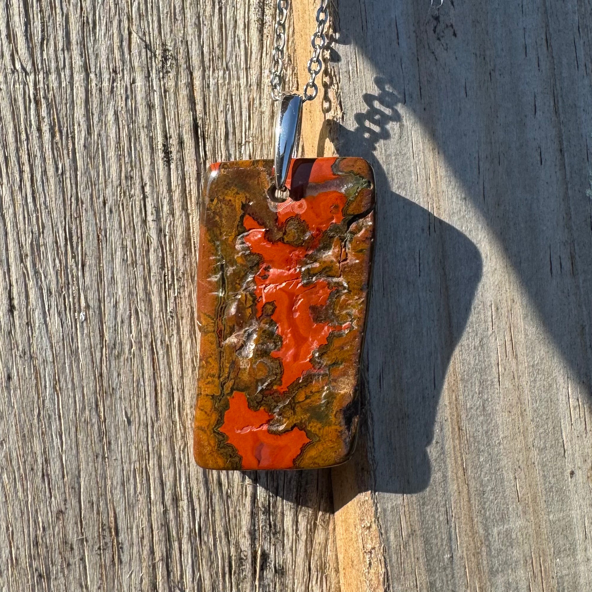 PENDENTIF AGATE HÉMATOÏDE - Maroc - Bélière argent925 - Chaine acier inoxydable