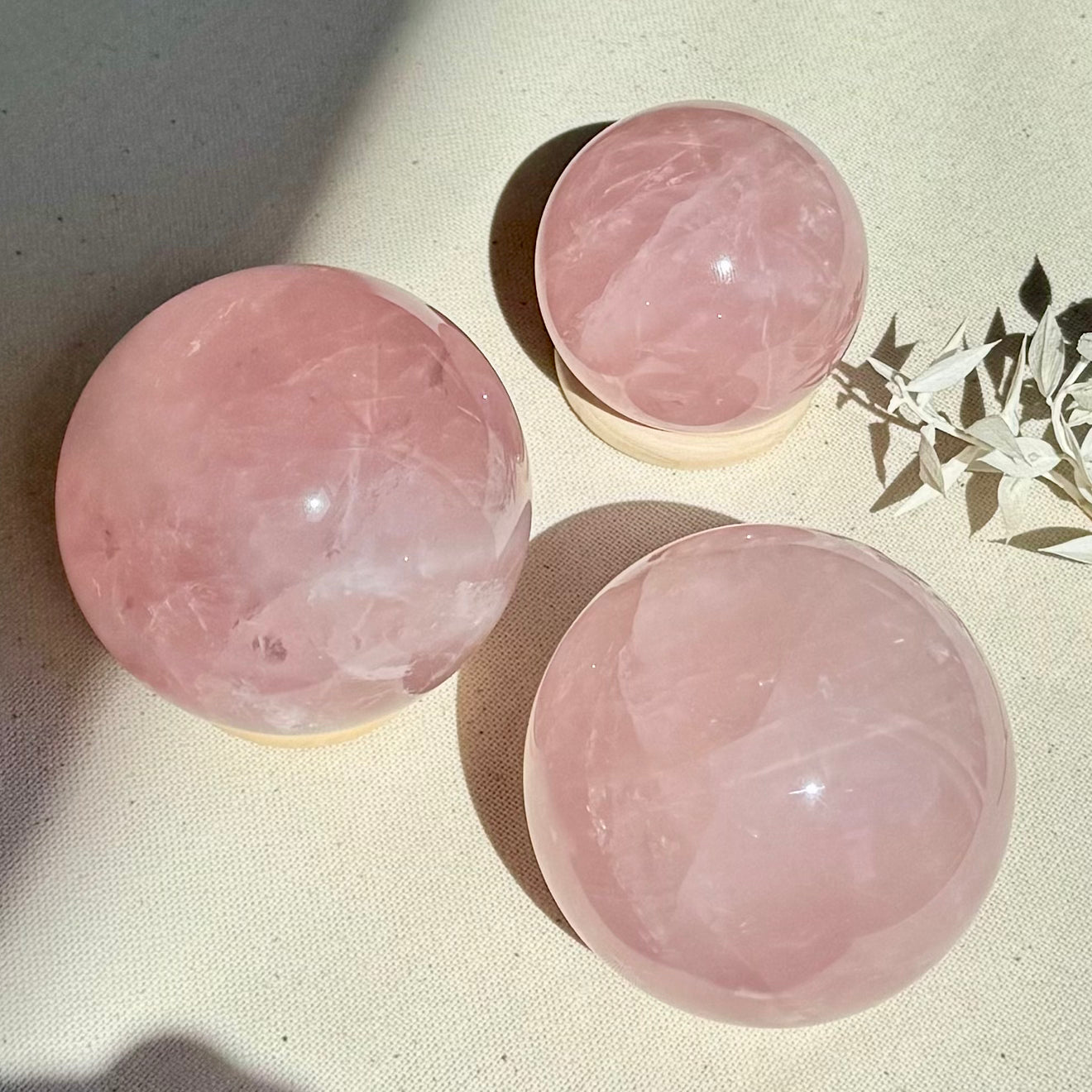 QUARTZ ROSE ÉTOILÉ - AA - Madagascar - Sphère