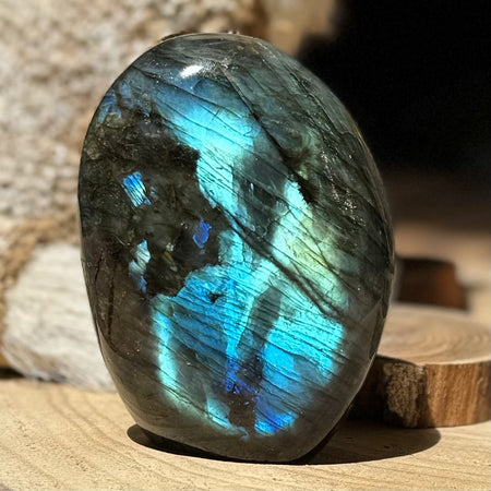 LABRADORITE - AA - Madagascar -