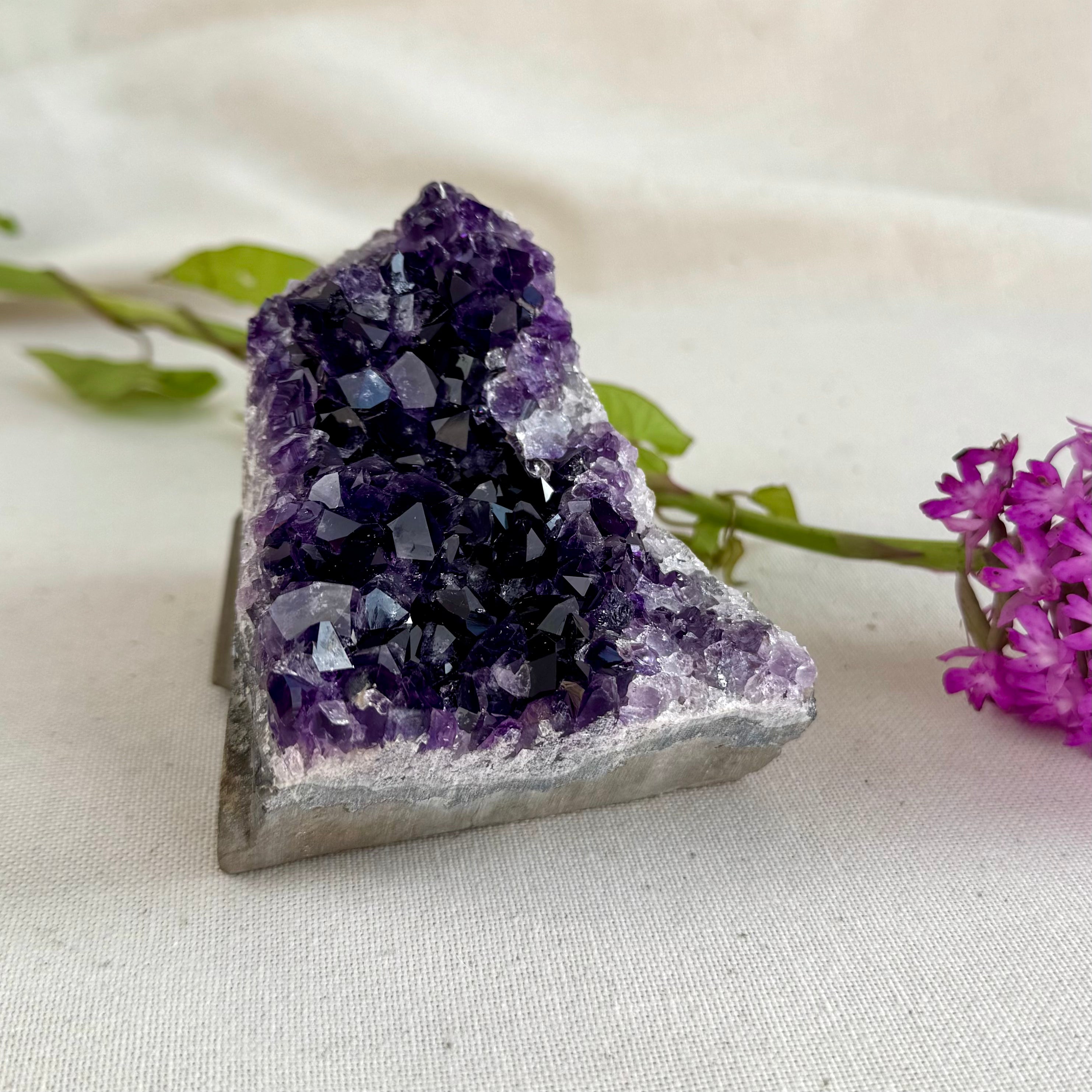 AMETHYSTE - AA+ -  Uruguay