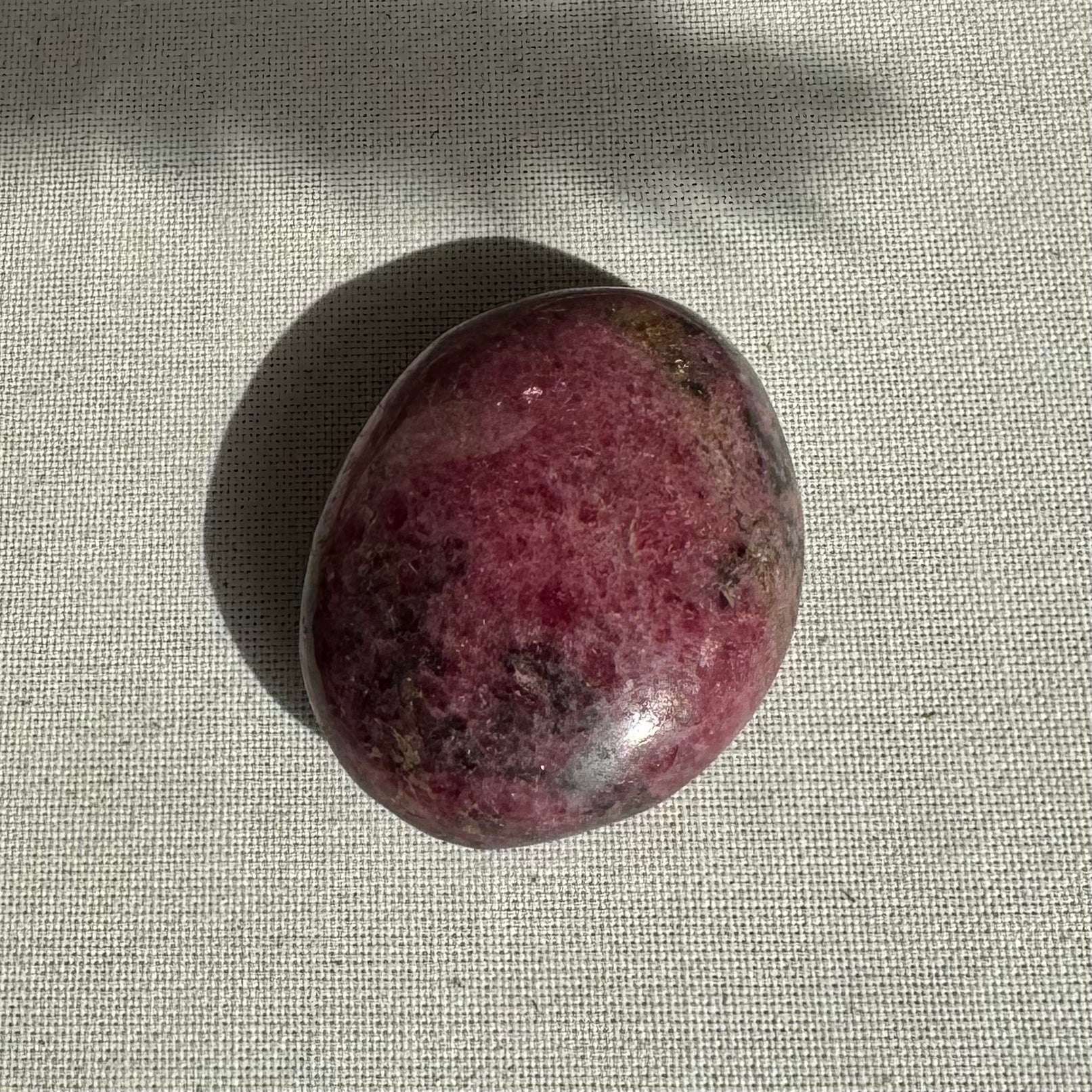 RHODONITE - AA - Madagascar - Galet