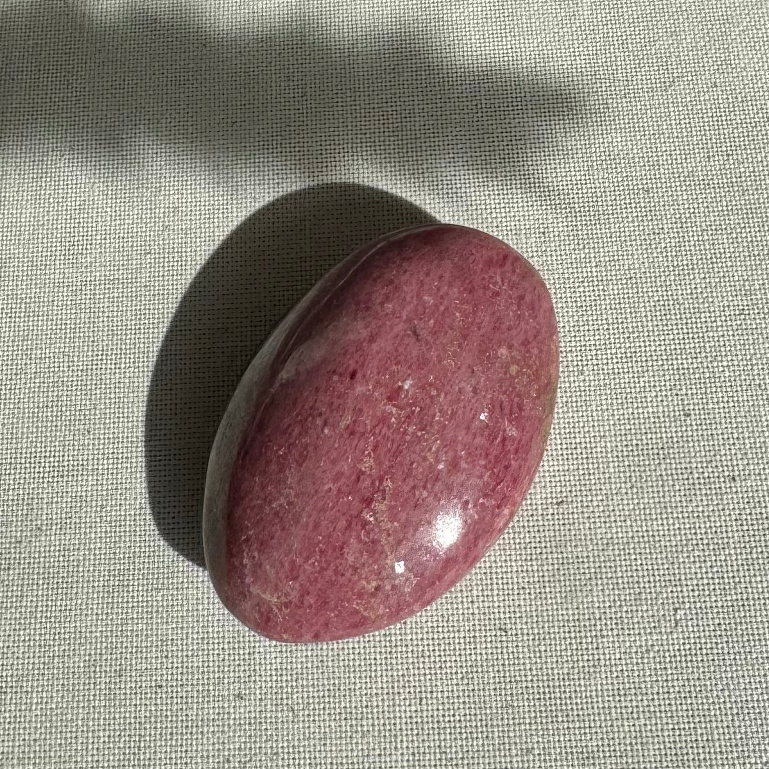 RHODONITE - AA - Madagascar - Galet