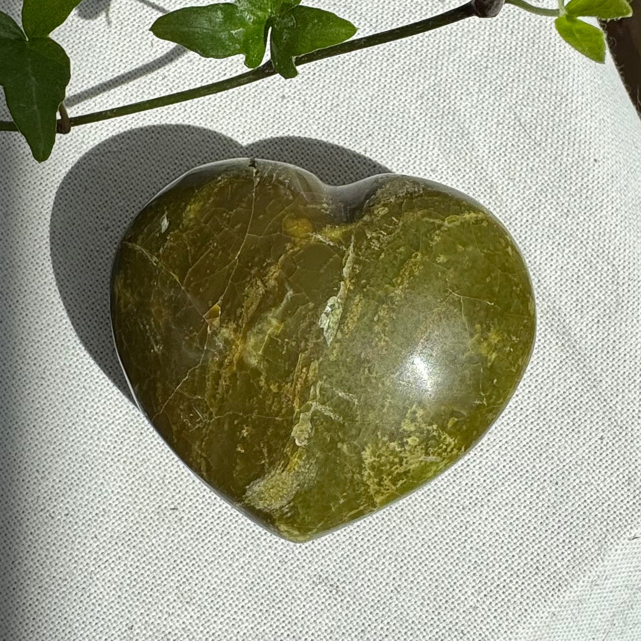 OPALE VERTE - A - Madagascar - Coeur