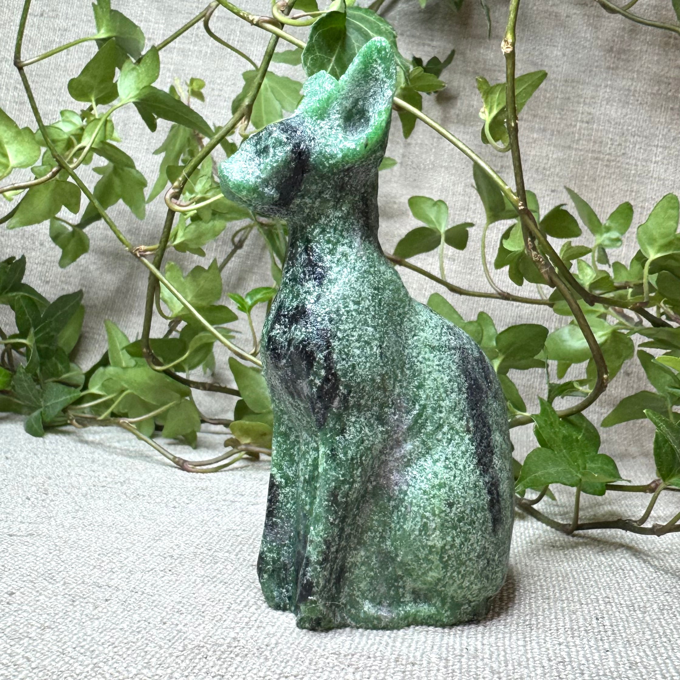 CHAT SPHYNX -  Rubis Zoïzite - 10cm - Afrique de l'Est